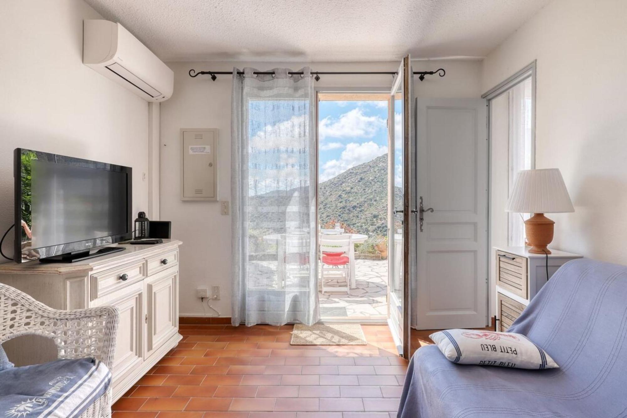 Exceptional View In Saint-Clair For 4 People Apartman Le Lavandou Kültér fotó